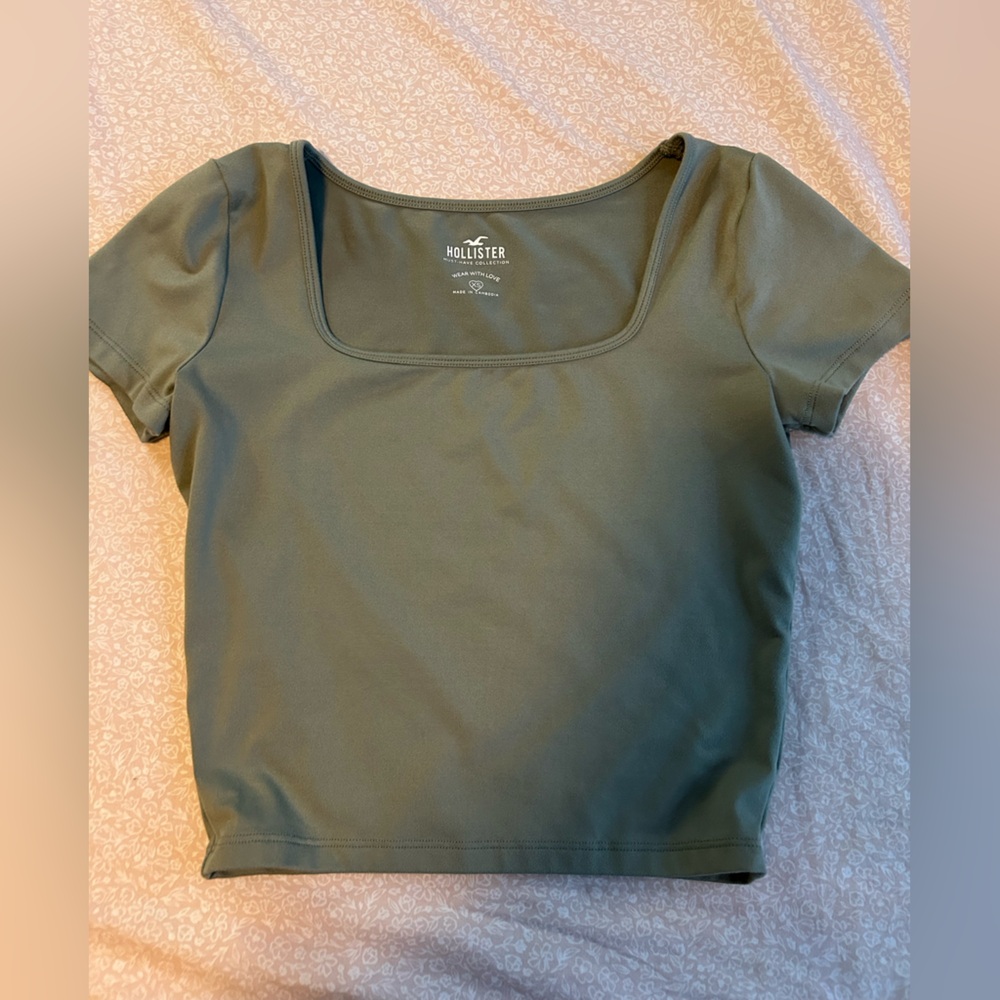 Hollister Sage Green Scoop Neck Tee